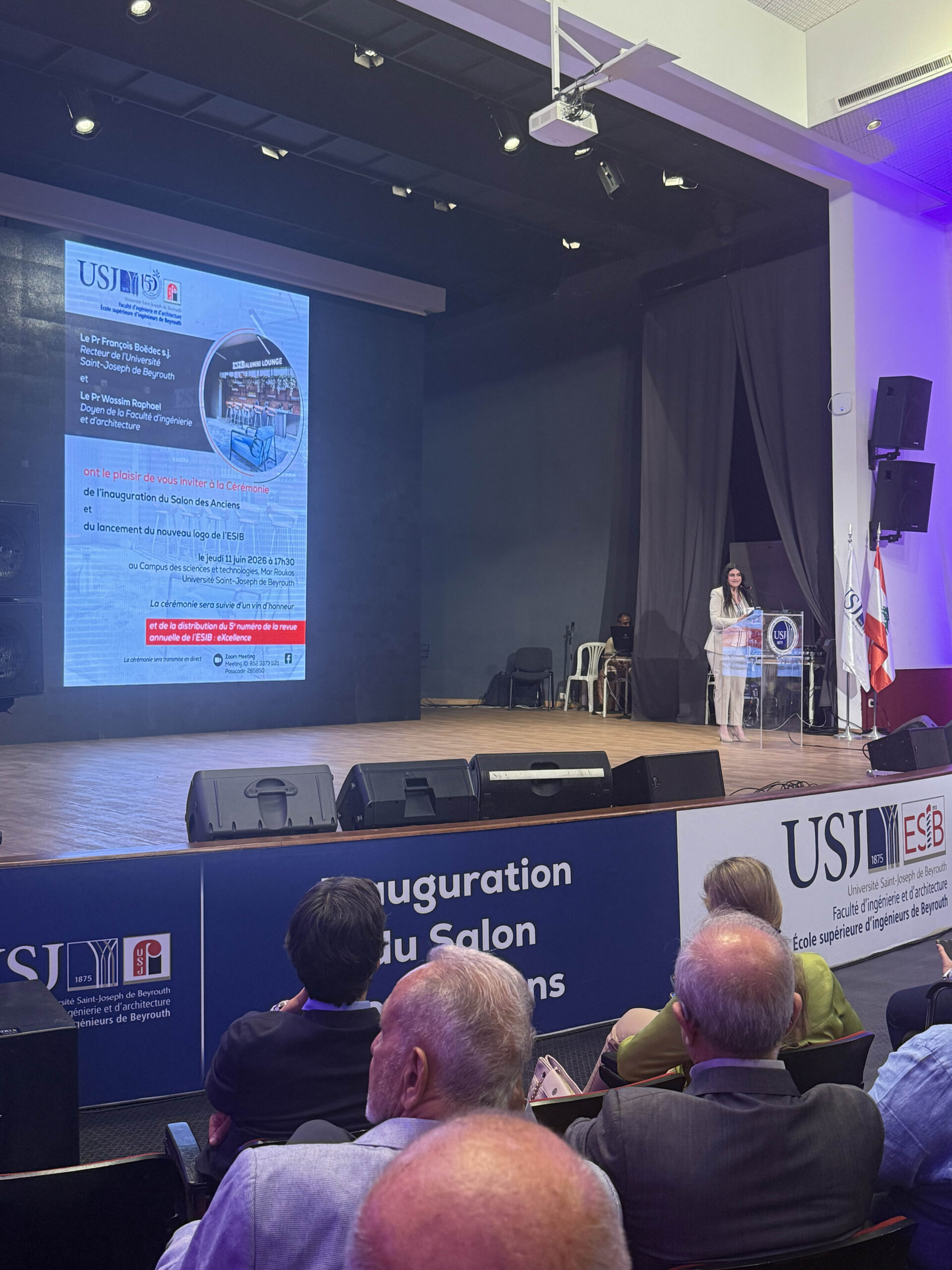 Auditorium presentation at the 2026 inauguration of Salon des Anciens, ESIB–USJ